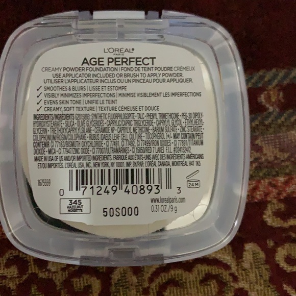 NWT L’Oréal age perfect creamy powder foundation 345 hazelnut - Picture 3 of 3